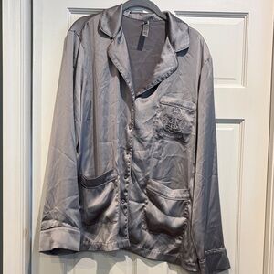SKIMS Silver Embroidered sleep shirt - button up - medium